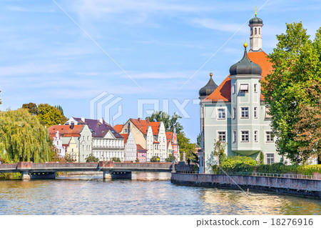 Isar river and bavarian style building in Landshut Isar river and bavarian style building in Landshut 18276916