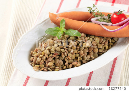 Lentils and sausages Lentils and sausages 18277240