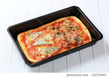 Rectangular pizza Rectangular pizza 18278945