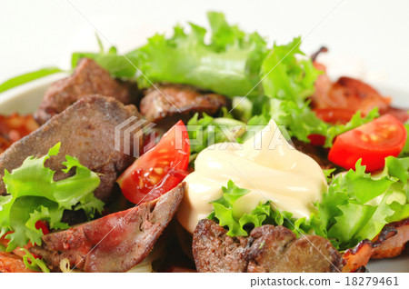 Chicken liver salad 18279461