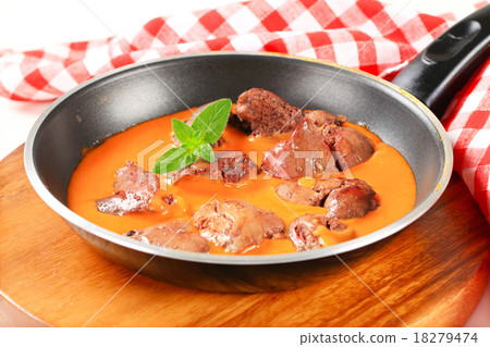 Liver with tomato sauce Liver with tomato sauce 18279474