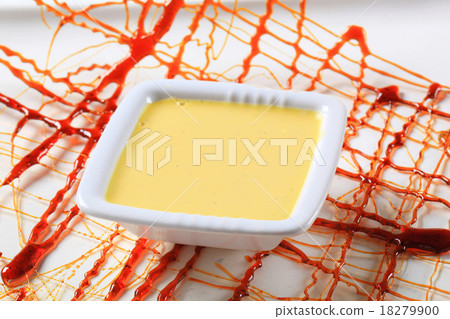 Vanilla custard 18279900