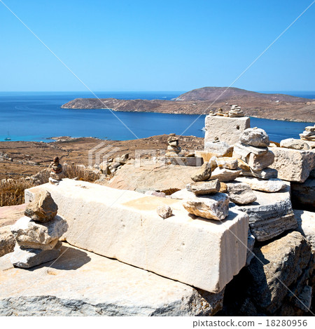 temple in delos greece the historycal a temple in delos greece the historycal a 18280956