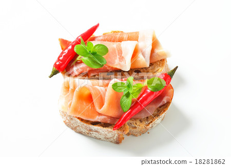 Prosciutto open faced sandwiches Prosciutto open faced sandwiches 18281862