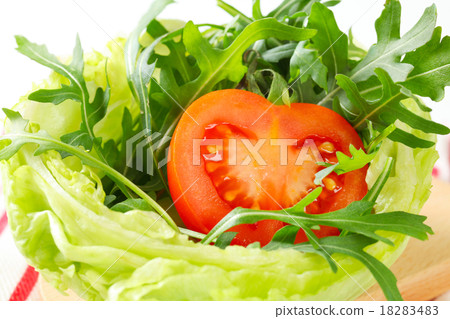 Rocket salad in lettuce bowl 18283483