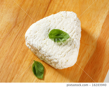 Cottage cheese 18283940