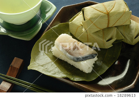Persimmon leaf sushi Persimmon leaf sushi 18289613
