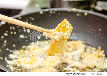 tempura 18290378
