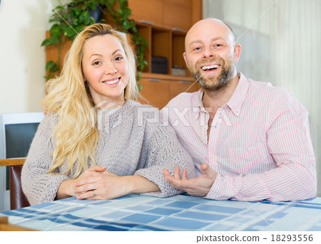 Portrait of loving couple indoor 18293556