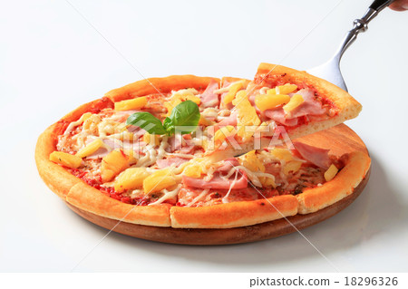 Pizza Hawaii 18296326