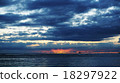 Setting sun 18297922
