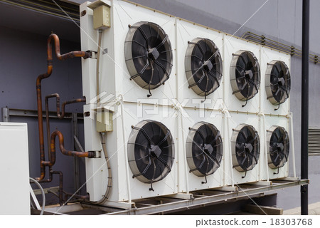 compressor unit of air conditioner . compressor unit of air conditioner . 18303768