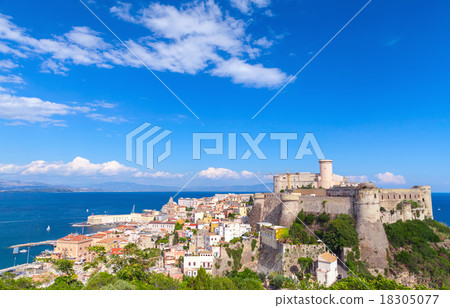 Landscape of Gaeta town with fortress, Italy Landscape of Gaeta town with fortress, Italy 18305077