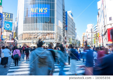 Shibuya Ekimae · Scramble intersection Shibuya Ekimae · Scramble intersection 18305856