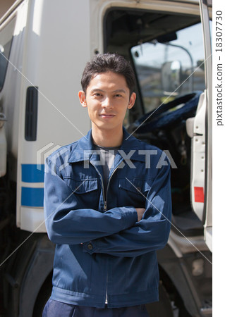 male, man, driver 18307730