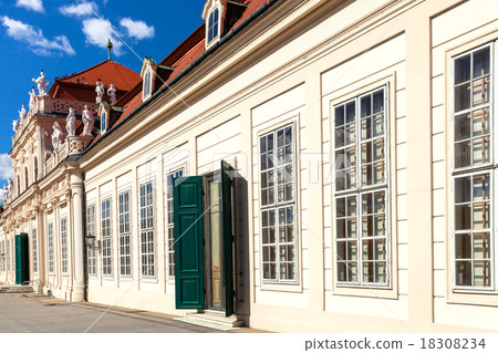 Lower Palace in Belvedere, Vienna, Austria Lower Palace in Belvedere, Vienna, Austria 18308234