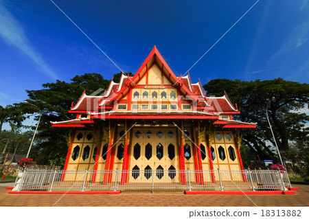 The Hua Hin train station 18313882