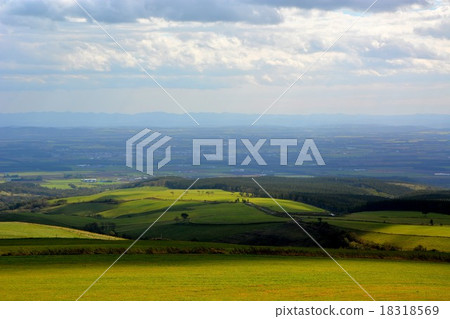 Naitai Plateau (69) Naitai Plateau (69) 18318569