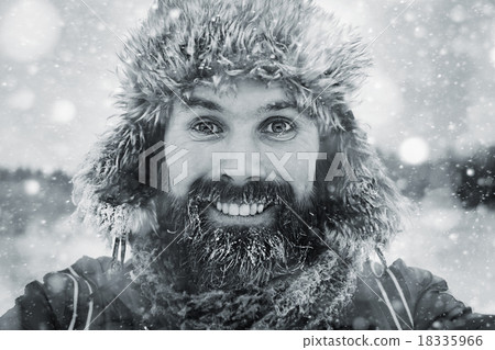 bearded man in winter hat smiling portrait extreme bearded man in winter hat smiling portrait extreme 18335966
