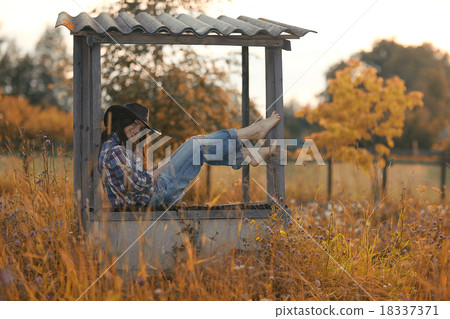 American portrait of a young woman farmer Indian Summer American portrait of a young woman farmer Indian Summer 18337371