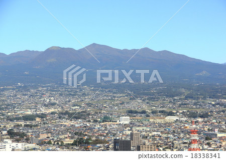 赤城山和前橋 18338341