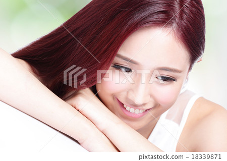 Charming woman Smile face Charming woman Smile face 18339871