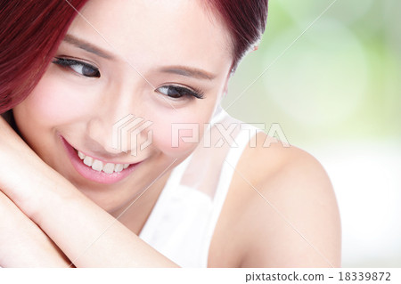 Charming woman Smile face Charming woman Smile face 18339872