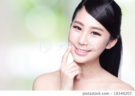 beautiful woman with health teeth beautiful woman with health teeth 18340207