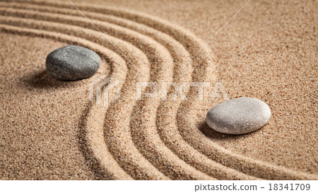 Japanese Zen stone garden 18341709