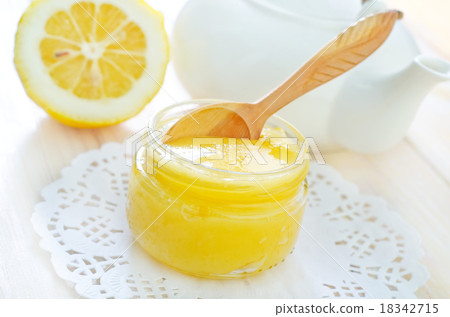 honey and lemons 18342715