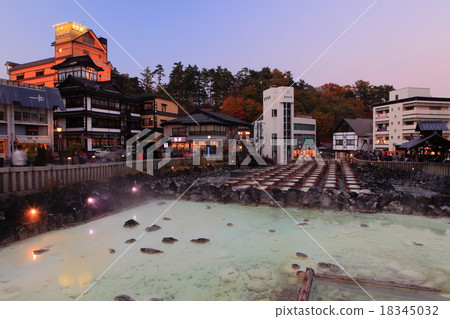 草津溫泉浴霸夜景 草津溫泉浴霸夜景 18345032