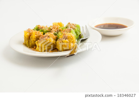 Tim sum. a very good taste and famous Chinese Food 18346027