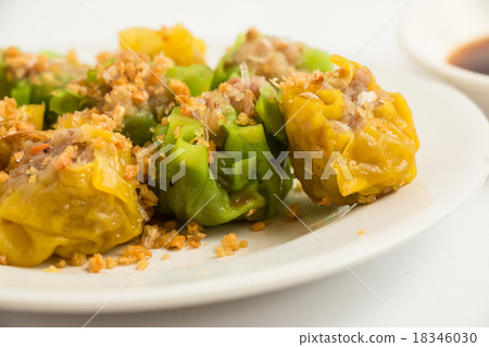Tim sum. a very good taste and famous Chinese Food 18346030