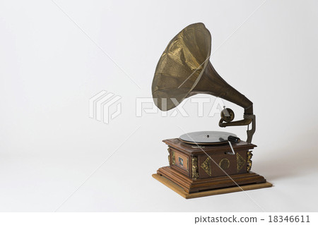 Foreign tourist Foreign tourist 18346611