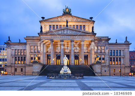 Gendarmenmarkt square in Berlin, Germany 18346989