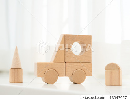 積木 18347057