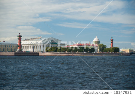 The spit of Vasilievsky Island in Saint Petersburg 18347921