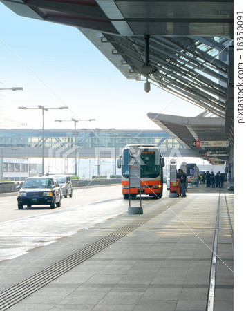 早上在羽田機場客運碼頭附近 18350091