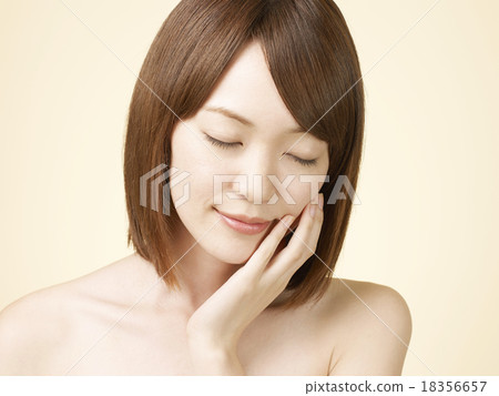 Beauty image 18356657