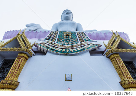 Statue of Buddha Statue of Buddha 18357643