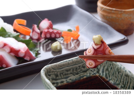 章魚生魚片 章魚生魚片 18358389