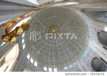 Bahai temple interior  in Chicago 18359216