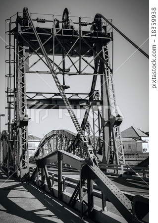 Bridge over Sado river. Alcacer do Sal, Portugal 18359938