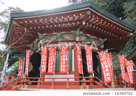 Enoshima 18360782