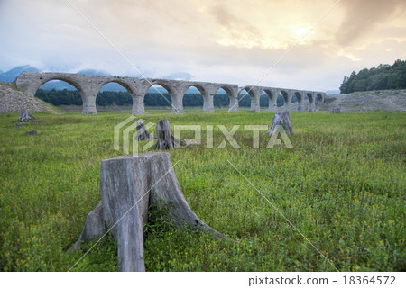 Taushu Bet River Bridge 1 18364572