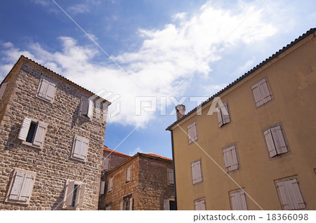 old buildings old buildings 18366098