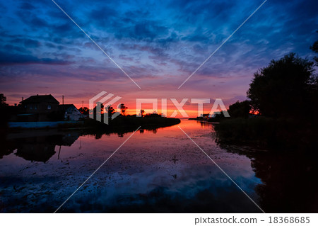 Beautiful sunset Beautiful sunset 18368685
