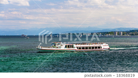 Boat on Bodensee lake Boat on Bodensee lake 18368819