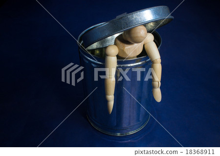 Abandoned person 18368911