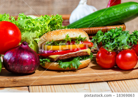 homemade hamburger with fresh vegetables, close up 18369863